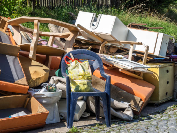 Best Attic Cleanout Services  in Deridder, LA